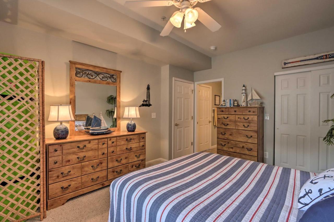 Lakefront Ozark Condo With Balcony And Seasonal Pool! Camdenton Εξωτερικό φωτογραφία